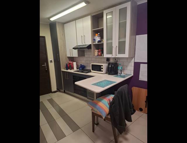 1 BEDROOM APARTMENT FOR SALE IN HATFIELD